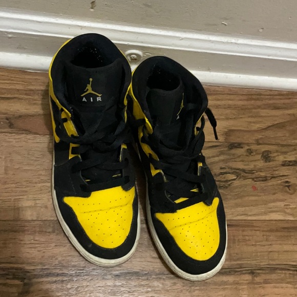 Nike Shoes - Nike sneakers